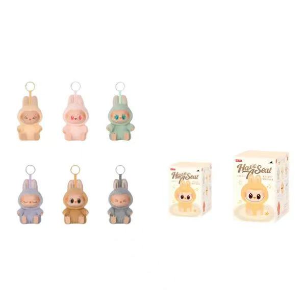 Caja de peluches de vinilo Pop Mart Labubu The Monsters Have a Seat