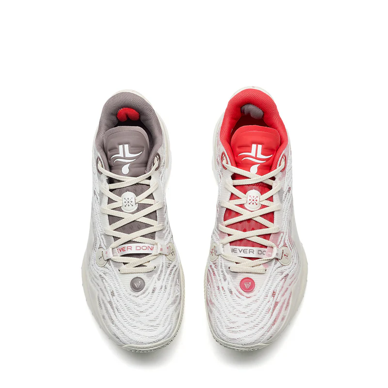 XTEP Jeremy Lin 5 'Talentoso y versátil'